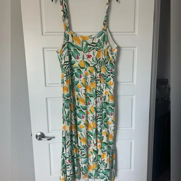 Ava and Viv 3X NWT Floral Lemon 🍋 Print Maxi Dress 👗 - Picture 4 of 5